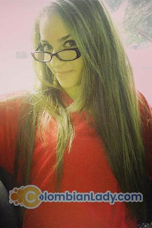 140536 - Roseline Age: 27 - Dominican Republic