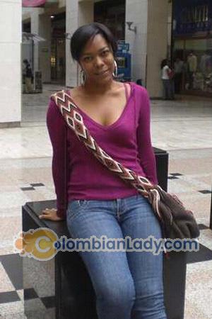 157150 - Maria Claudia Age: 47 - Colombia