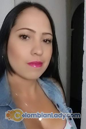 167047 - Yecenia Age: 43 - Colombia