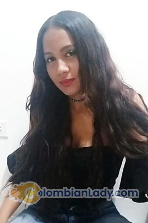 171052 - Luisa Fernanda Age: 27 - Colombia