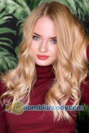 171171 - Tatyana Age: 33 - Russia