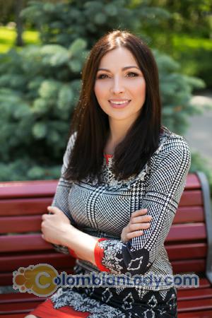 173037 - Juliya Age: 45 - Ukraine