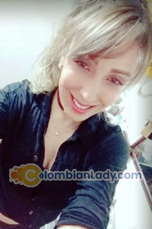 174225 - Erika Age: 33 - Colombia