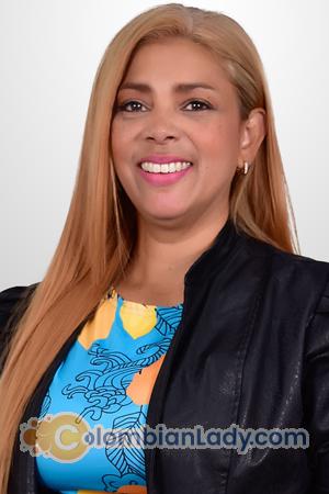 174360 - Paula Andrea Age: 48 - Colombia