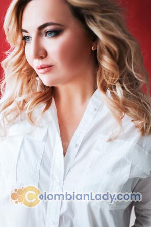 175431 - Elena Age: 40 - Russia