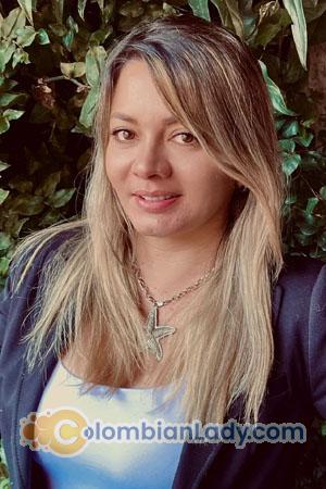 179788 - Giselli Cristina Age: 44 - Colombia
