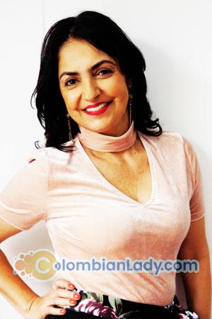 180637 - Beatriz Age: 66 - Colombia