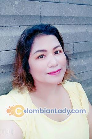 189591 - Phornthip Age: 44 - Thailand