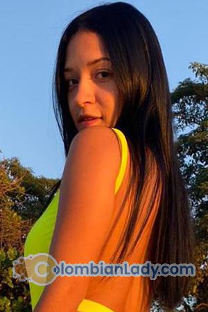 191624 - Jamie Age: 28 - Costa Rica