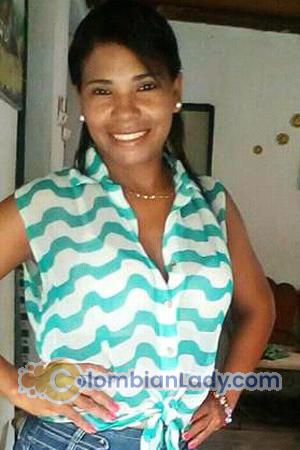 192064 - Leandra Age: 35 - Venezuela