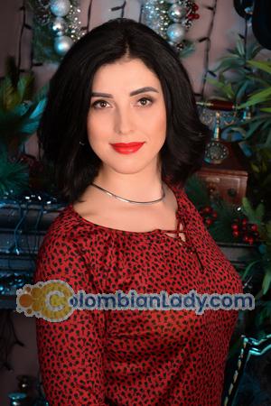 193032 - Anastasia Age: 41 - Ukraine