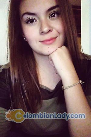 193919 - Andrea Age: 30 - Peru