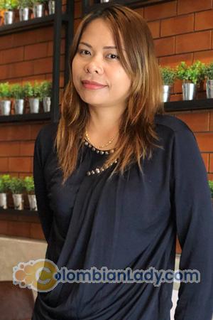 194680 - Nongnuch (Nicky) Age: 41 - Thailand