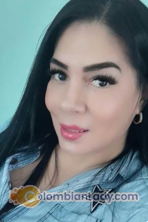 198528 - Mariana Age: 51 - Colombia