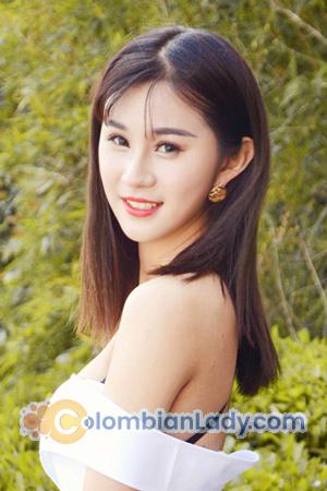 199591 - Lulu Age: 25 - China