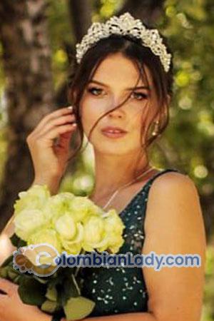 199984 - Karina Age: 20 - Ukraine