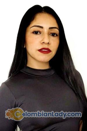200656 - Luz Age: 28 - Colombia