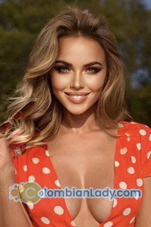 201514 - Anastasia Age: 43 - Russia