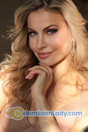 201522 - Oksana Age: 43 - Russia