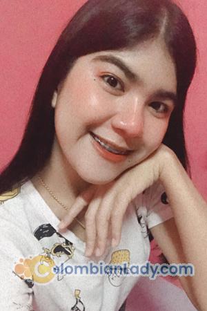 201758 - Natcha Age: 26 - Thailand