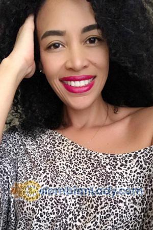 201878 - Melani Age: 42 - Costa Rica