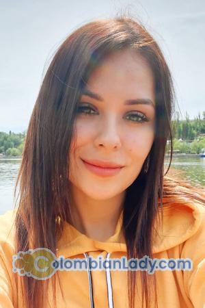 202419 - Irina Age: 32 - Ukraine