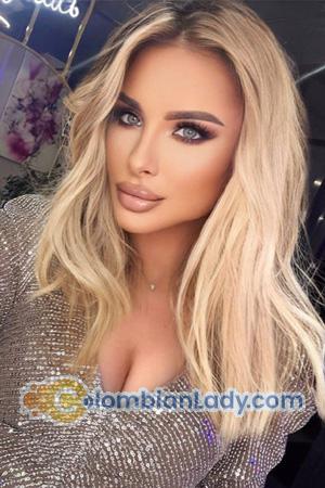 203474 - Angelica Age: 25 - Russia