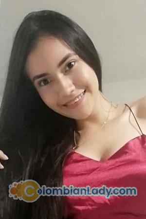 203659 - Diana Age: 22 - Colombia