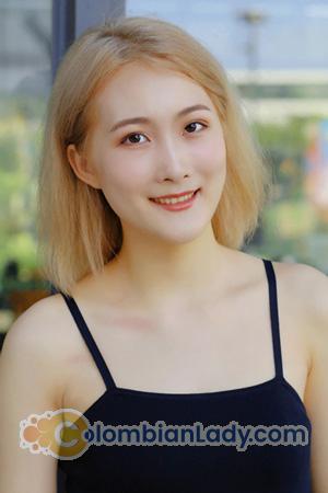 203743 - Shiqi Age: 25 - China