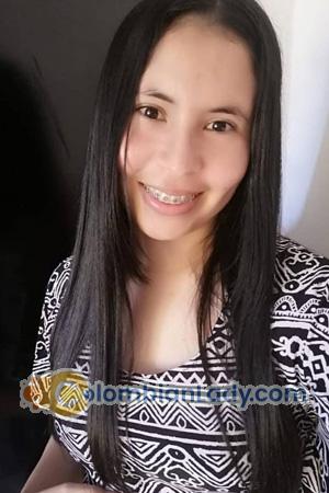 204180 - Arianna Age: 29 - Colombia