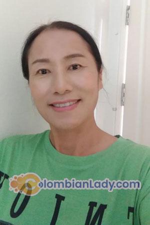 204409 - Pawinee Age: 47 - Thailand