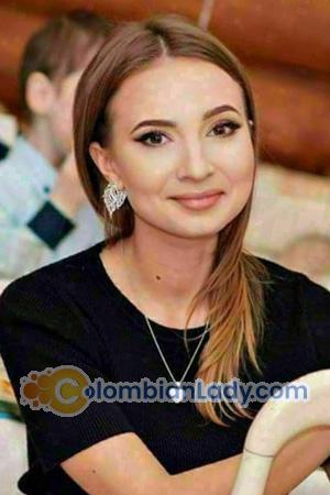 204476 - Yulia Age: 31 - Ukraine