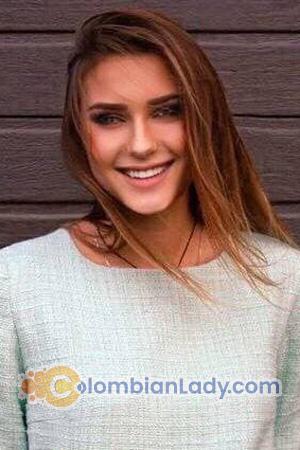 204715 - Anna Age: 22 - Ukraine