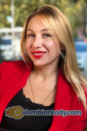 205863 - Ksenia Age: 39 - Russia