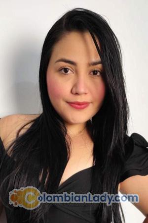 205948 - Zulay Age: 31 - Colombia