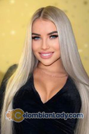 206152 - Karina Age: 24 - Russia