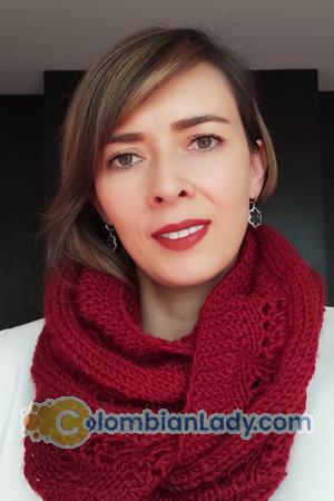 206843 - Liliana Patricia Age: 39 - Colombia