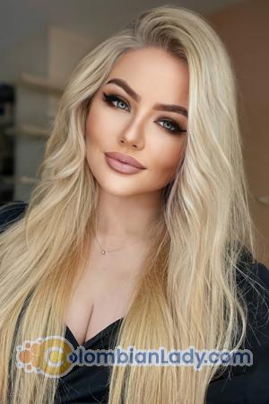 207111 - Alisa Age: 18 - Ukraine