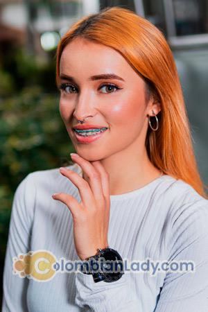 207672 - Tatiana Age: 24 - Colombia