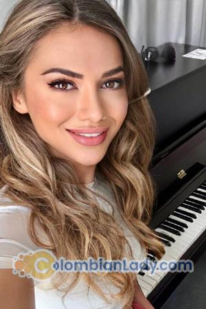 207908 - Victoria Age: 35 - Austria