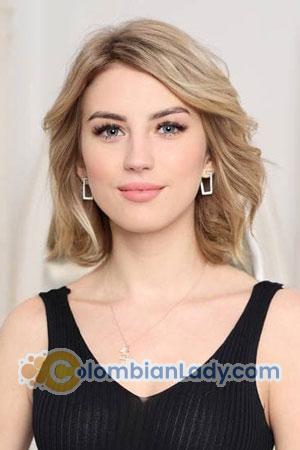 207914 - Anna Age: 26 - Ukraine