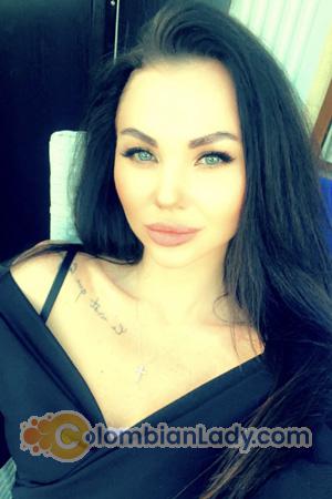 207924 - Elena Age: 32 - Ukraine