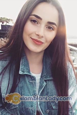 208805 - Julia Age: 27 - Ukraine