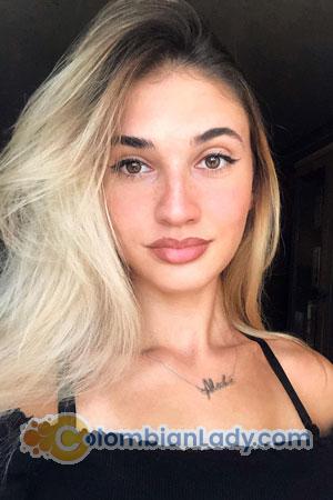 209399 - Alina Age: 26 - Quatar