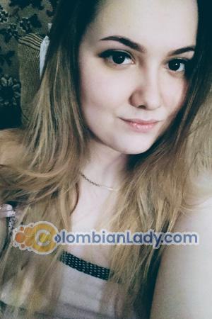 209423 - Olena Age: 22 - Ukraine