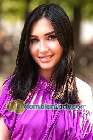 210108 - Viktoriia Age: 28 - Ukraine