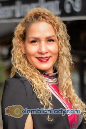 211048 - Yaneth Age: 48 - Colombia
