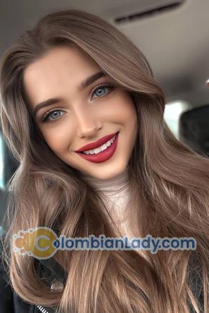 211135 - Mariana Age: 20 - Hungary