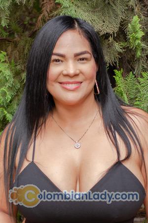 212250 - Monica Age: 43 - Colombia