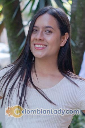 212645 - Laura Age: 32 - Colombia